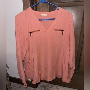 Women size M dress shirt